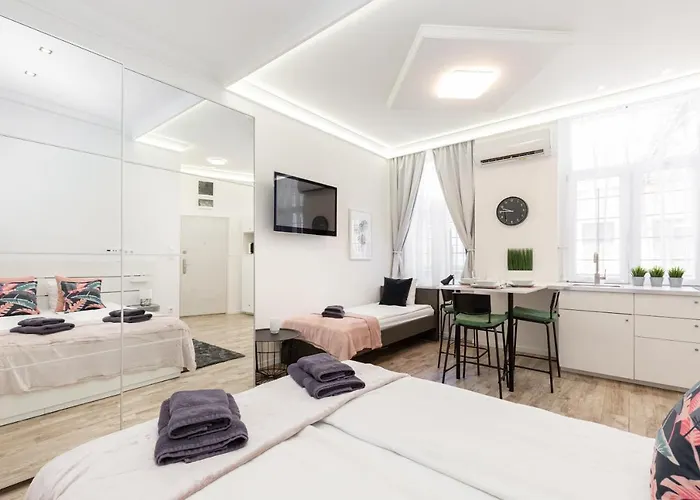 Budapest Holidays Residence